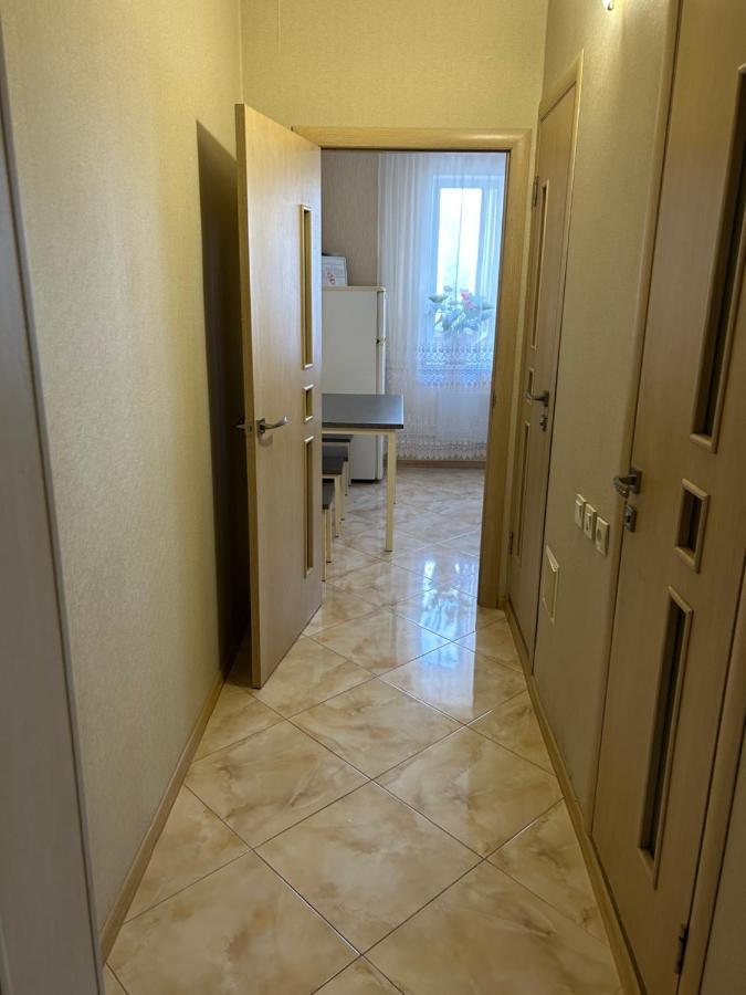 Apartments Kharkivs'Ke Highway Kiev Bagian luar foto